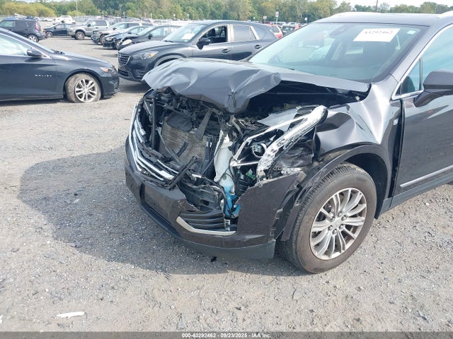 2017 CADILLAC XT5 1GYKNBRS9HZ225402 Photo 5