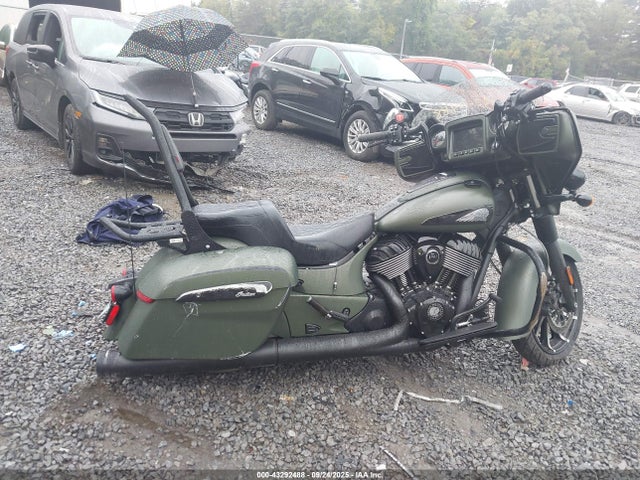 2023 INDIAN MOTORCYCLE CO. CHIEFTAIN 56KTCDBB6P3414848 Photo 3