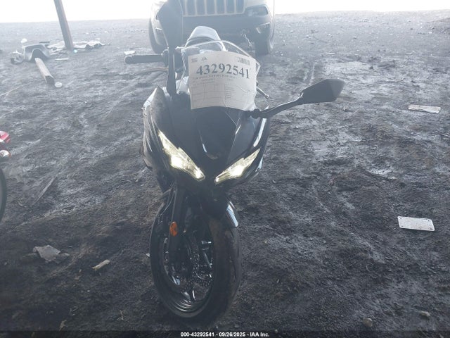 Kawasaki Ninja 650 2025 ML5EXER16SDAD8797 Image 5