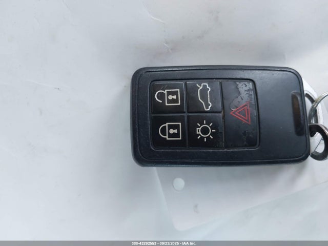 YV140MEK6G1287930 Volvo b4204t11 (ulev2)