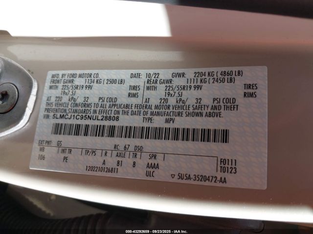 2022 LINCOLN CORSAIR 5LMCJ1C95NUL28808 Photo 8