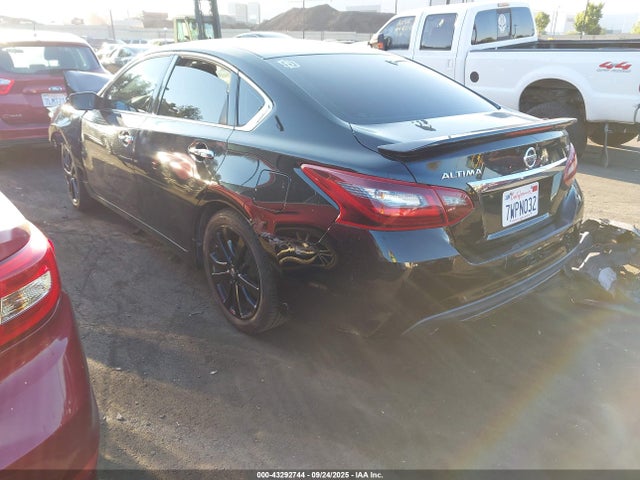 1N4AL3AP5HC210439 Nissan 2017
