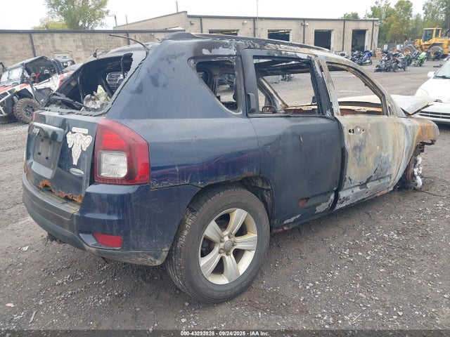 43292828 :رقم المزاد ، 1C4NJDEB0ED623851 vin ، 2014 Jeep Compass Latitude مزاد بيع