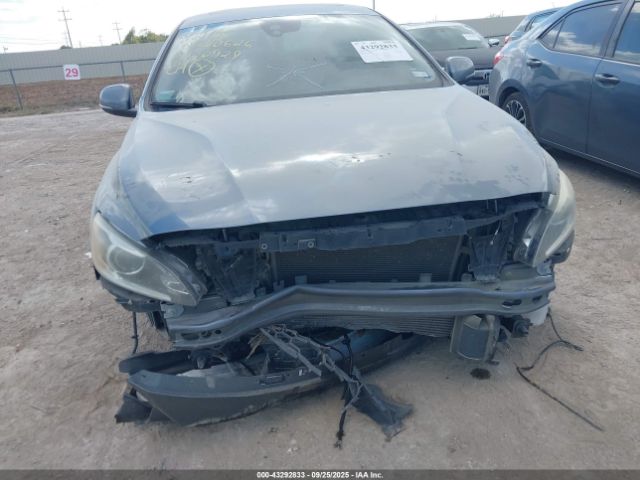 2017 VOLVO S60 YV126MFL7H2420929 Photo 5