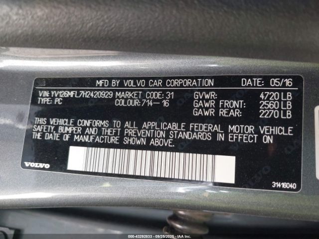 2017 VOLVO S60 YV126MFL7H2420929 Photo 8