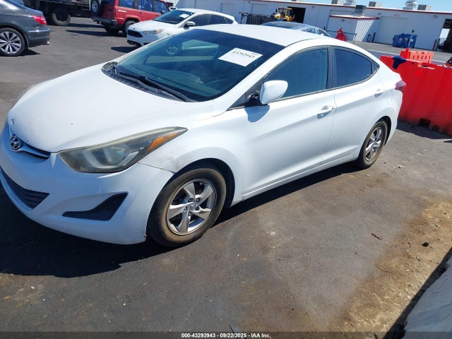 Hyundai dohc mpi nu 2015 5NPDH4AE4FH605338 Image 2