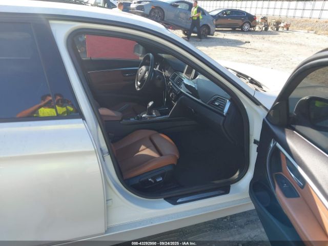 2016 BMW 328I WBA8E9G5XGNT42754 Photo 4