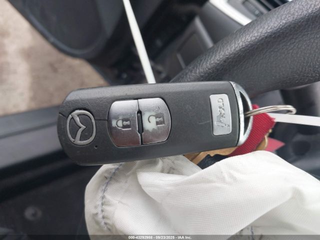 2018 MAZDA MAZDA3 3MZBN1K73JM265856 Photo 10