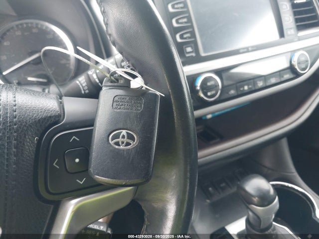Toyota 2gr-fe 2015 5TDYKRFH0FS073079 Image 11