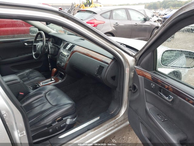 2010 CADILLAC DTS 1G6KD5EY0AU112013 Photo 4