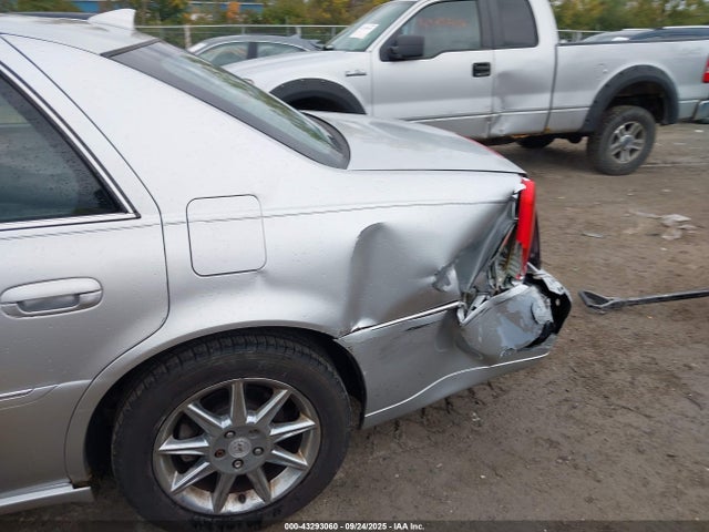 2010 CADILLAC DTS 1G6KD5EY0AU112013 Photo 5