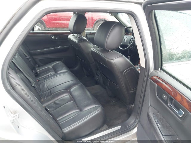 2010 CADILLAC DTS 1G6KD5EY0AU112013 Photo 7