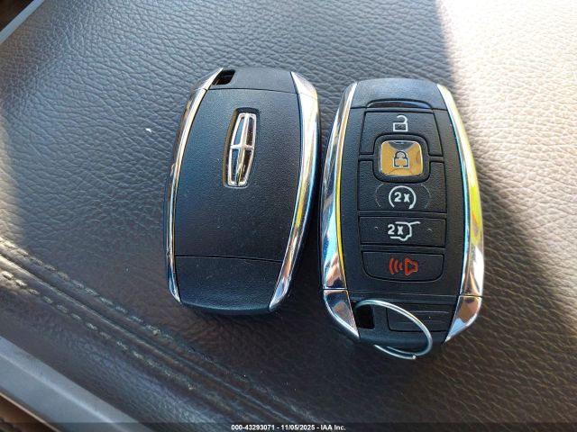 2019 LINCOLN NAVIGATOR L 5LMJJ3LT4KEL22261 Photo 10