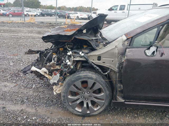 43293163 :رقم المزاد ، JF1GPAR63D2842631 vin ، 2013 Subaru Impreza 2.0i Sport Limited مزاد بيع