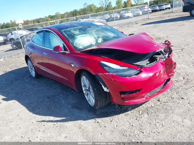 2019 TESLA MODEL 3 5YJ3E1EB9KF530034 Photo 0
