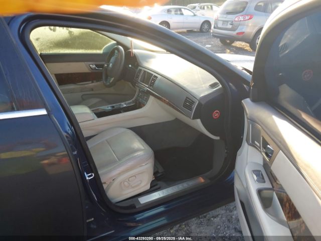 2009 JAGUAR XF SAJWA06B89HR08762 Photo 4