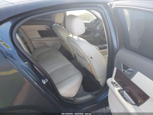 2009 JAGUAR XF SAJWA06B89HR08762 Photo 7
