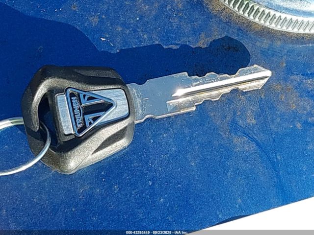 2022 TRIUMPH MOTORCYCLE STREET TWIN SMTD31G70NTAV9349 Photo 10