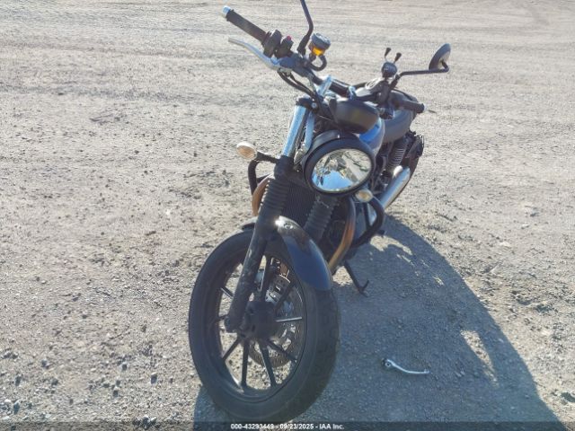 2022 TRIUMPH MOTORCYCLE STREET TWIN SMTD31G70NTAV9349 Photo 4