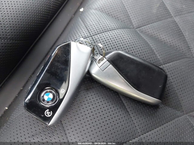 5UX23EM09R9U96706 BMW X7
