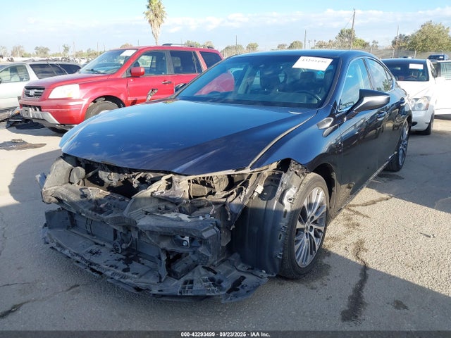 58ADA1C15MU012866 Lexus a25a-fxs, 3nm