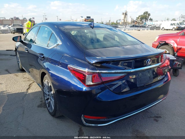 58ADA1C15MU012866 Lexus a25a-fxs, 3nm