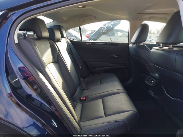 58ADA1C15MU012866 Lexus a25a-fxs, 3nm