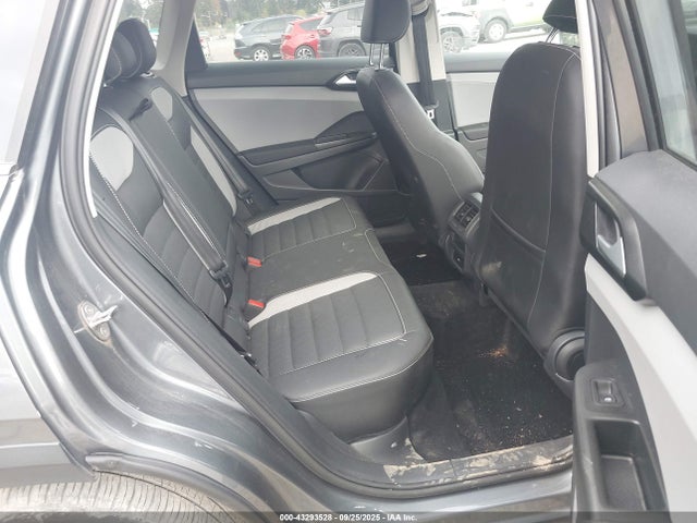 3VV2X7B26NM065677 Volkswagen tsi
