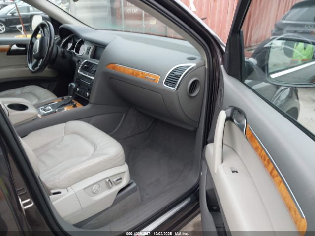 2010 AUDI Q7 WA1MMAFE0AD001037 Photo 4