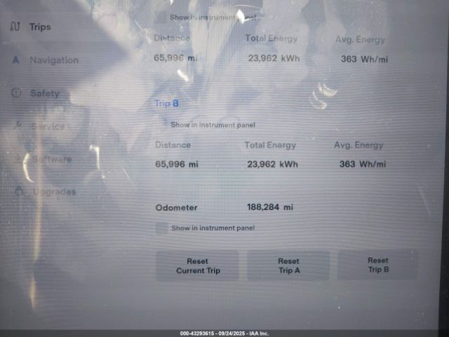 2014 TESLA MODEL S 5YJSA1H11EFP54056 Photo 6