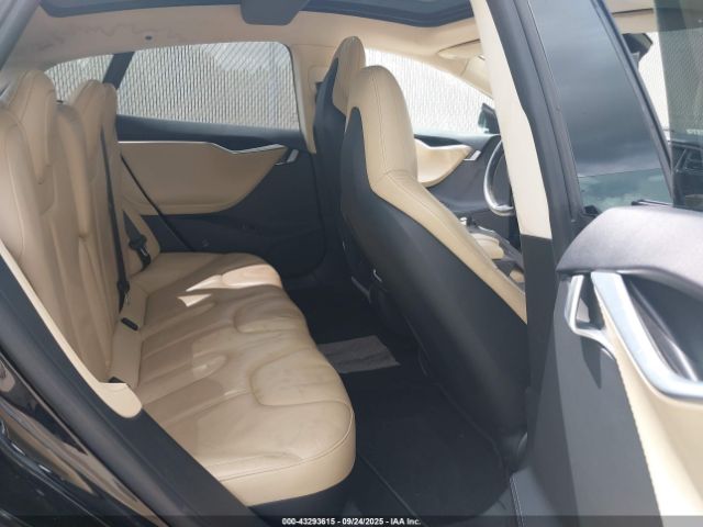 2014 TESLA MODEL S 5YJSA1H11EFP54056 Photo 7
