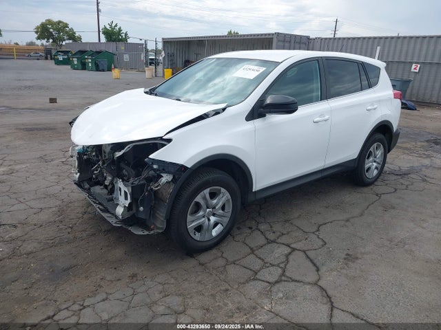 Toyota 2ar-fe 2015 2T3ZFREV0FW218832 Image 2