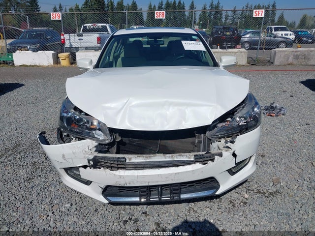 Honda k24w1 2014 1HGCR2F78EA025542 Image 13