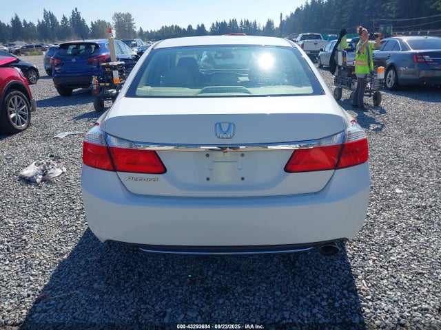 Honda k24w1 2014 1HGCR2F78EA025542 Image 17