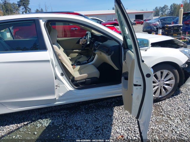 Honda k24w1 2014 1HGCR2F78EA025542 Image 5