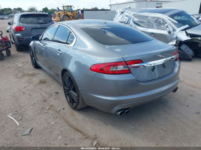 2011 JAGUAR XF SAJWA0HE2BMR94249 Photo 2