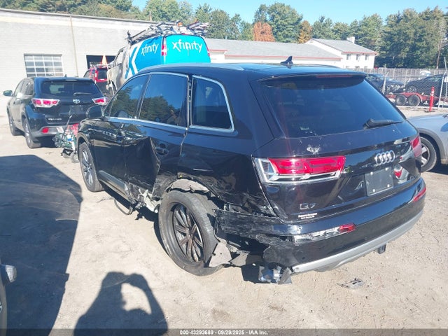 2019 AUDI Q7 WA1VAAF76KD006212 Photo 2