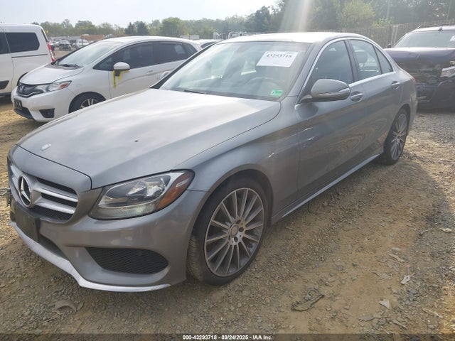 2015 Mercedes-benz C 300 Sport 4matic მანქანა იყიდება აუქციონზე, vin: 55SWF4KB1FU022063, აუქციონის ნომერი: 43293718