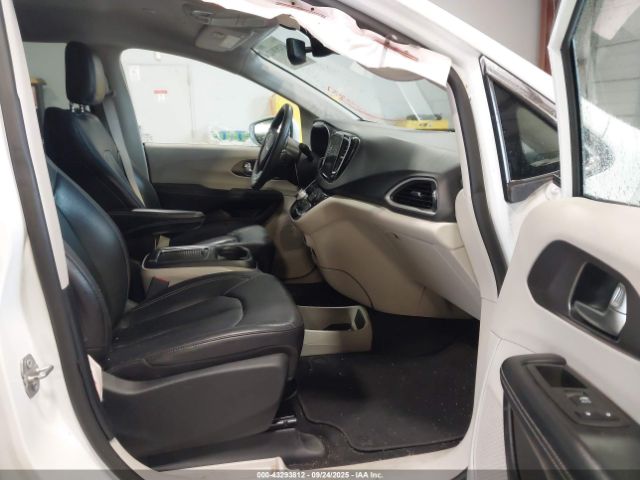 2022 CHRYSLER PACIFICA 2C4RC1BG5NR140587 Photo 4