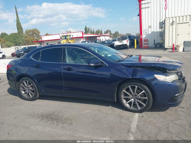 Acura j35y6 2015 19UUB2F58FA018325 Image 13