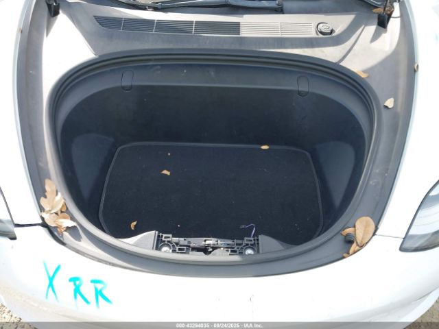 2018 TESLA MODEL 3 5YJ3E1EB3JF121946 Photo 9