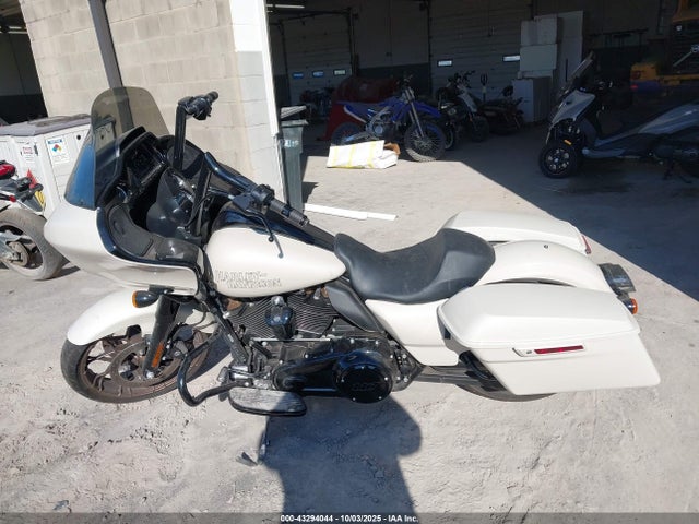 Harley-Davidson Road Glide St 2023 1HD1ACL18PB604092 Image 13