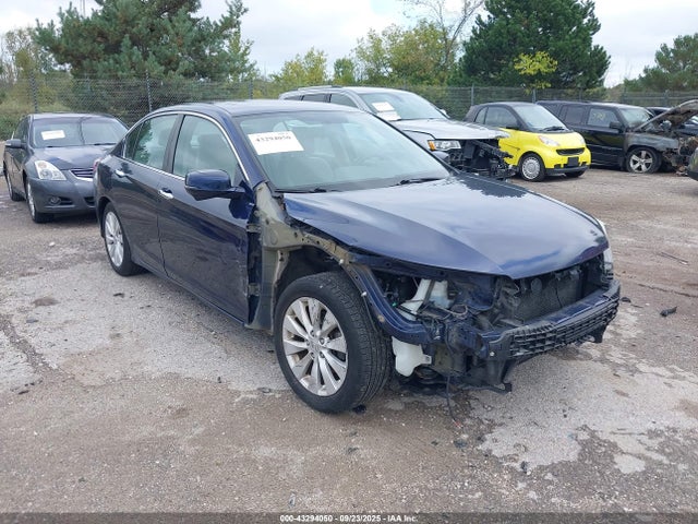 Honda k24w1 2015 1HGCR2F77FA081103 Image 1