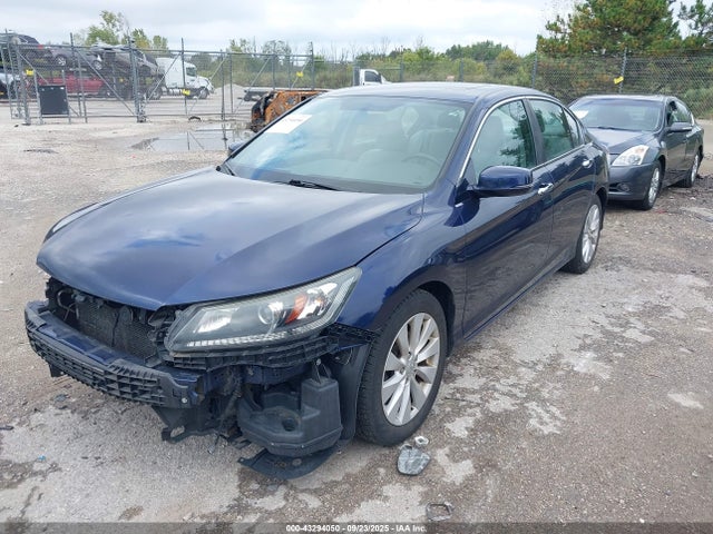 Honda k24w1 2015 1HGCR2F77FA081103 Image 2