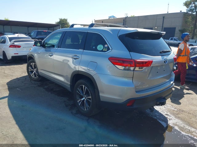 Toyota 2gr-fxs, 4jm+2fm 2017 5TDBGRFH3HS032424 Image 3