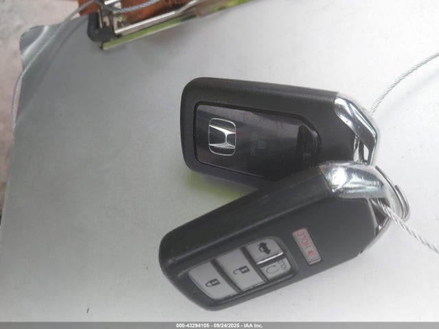 1HGCR3F89HA032552 Honda j35y1
