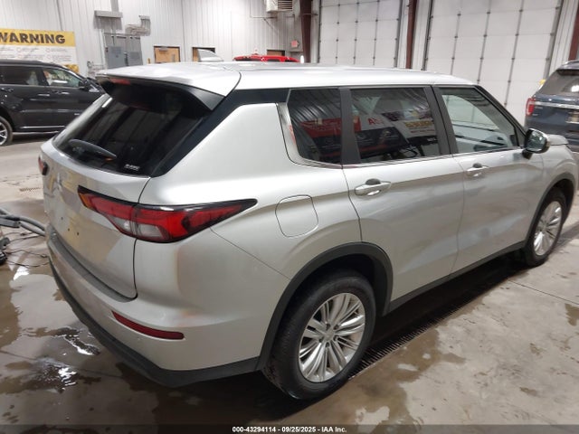 JA4J4TA82NZ032864 Mitsubishi Outlander Es 2.5 S-awc