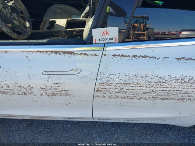 2019 TESLA MODEL 3 5YJ3E1EA2KF425102 Photo 5