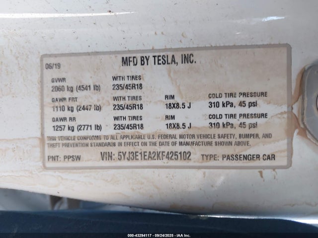 2019 TESLA MODEL 3 5YJ3E1EA2KF425102 Photo 8