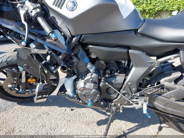 2024 YAMAHA YZFR7 JYARM38Y4RA002893 Photo 8